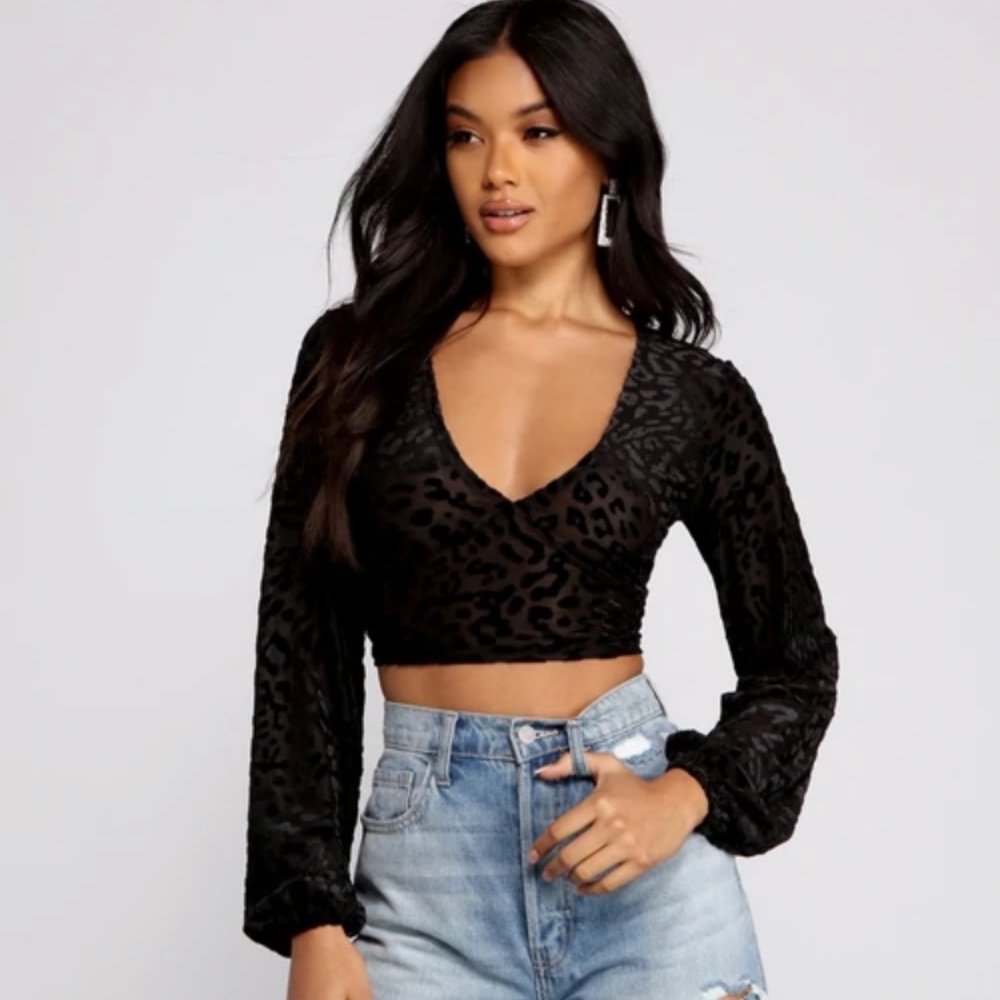 in search of WINDSOR TRENDY LEOPARD BURNOUT CROP TOP